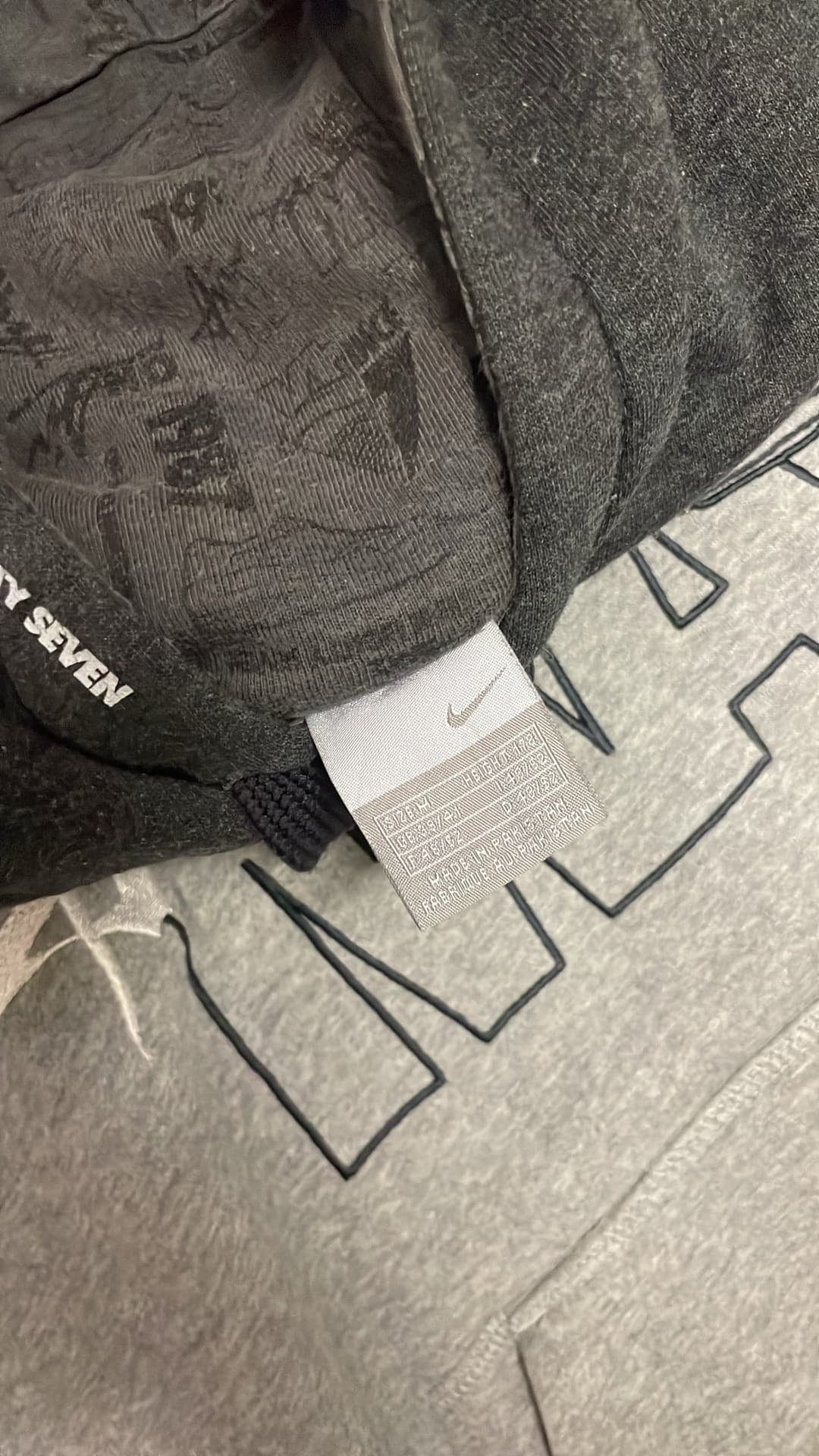 Nike Airmax Hoodie Grey — 6