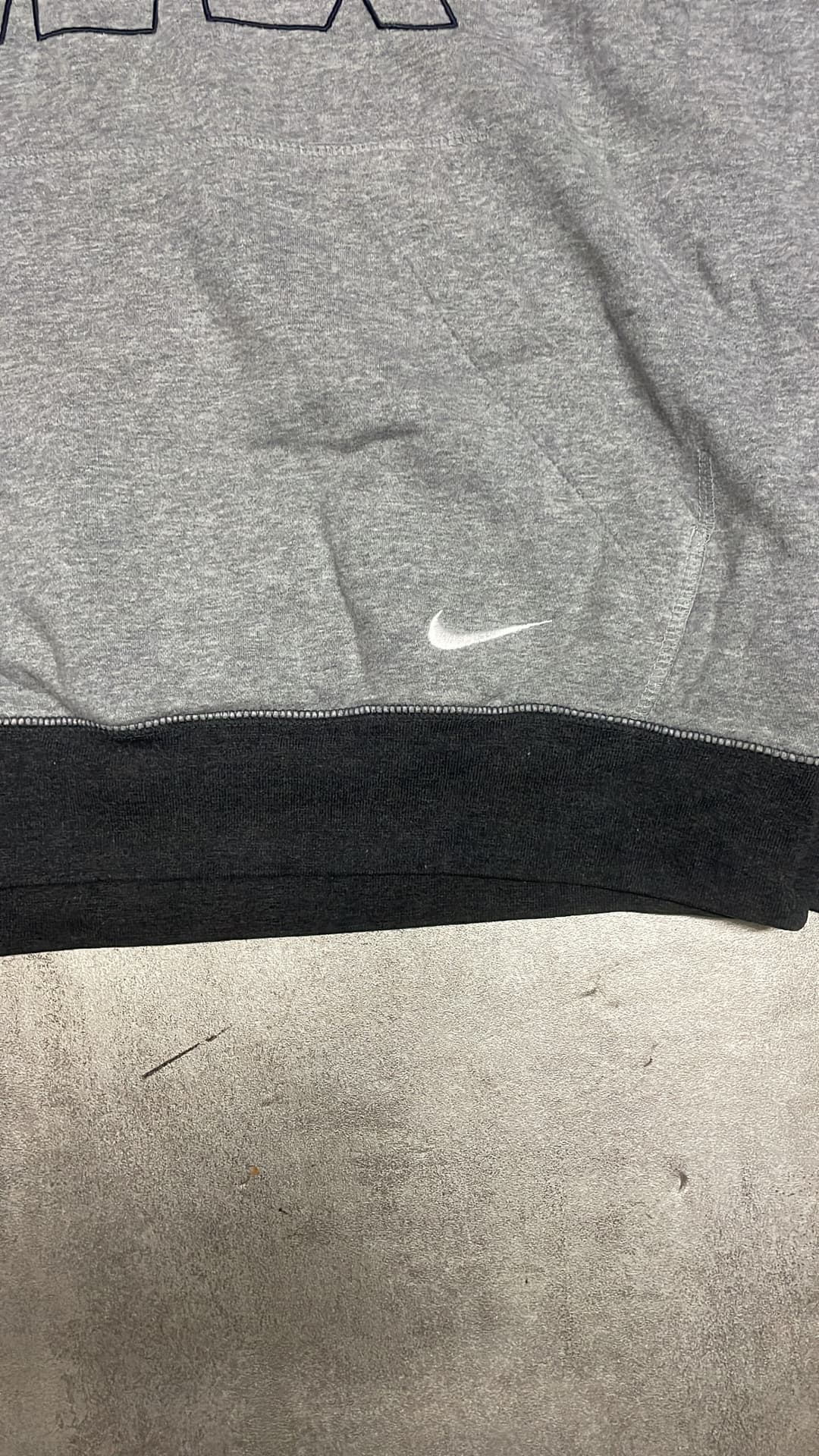 Nike Airmax Hoodie Grey — 3