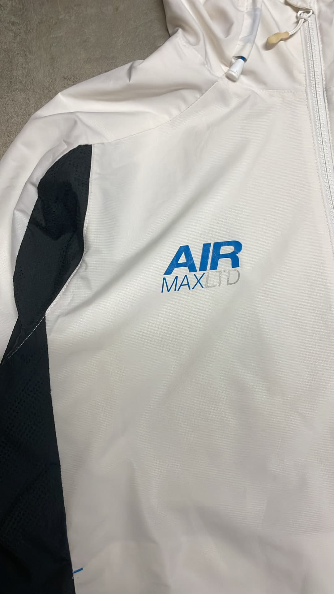 Nike Airmax LTD Windbreaker White — 3