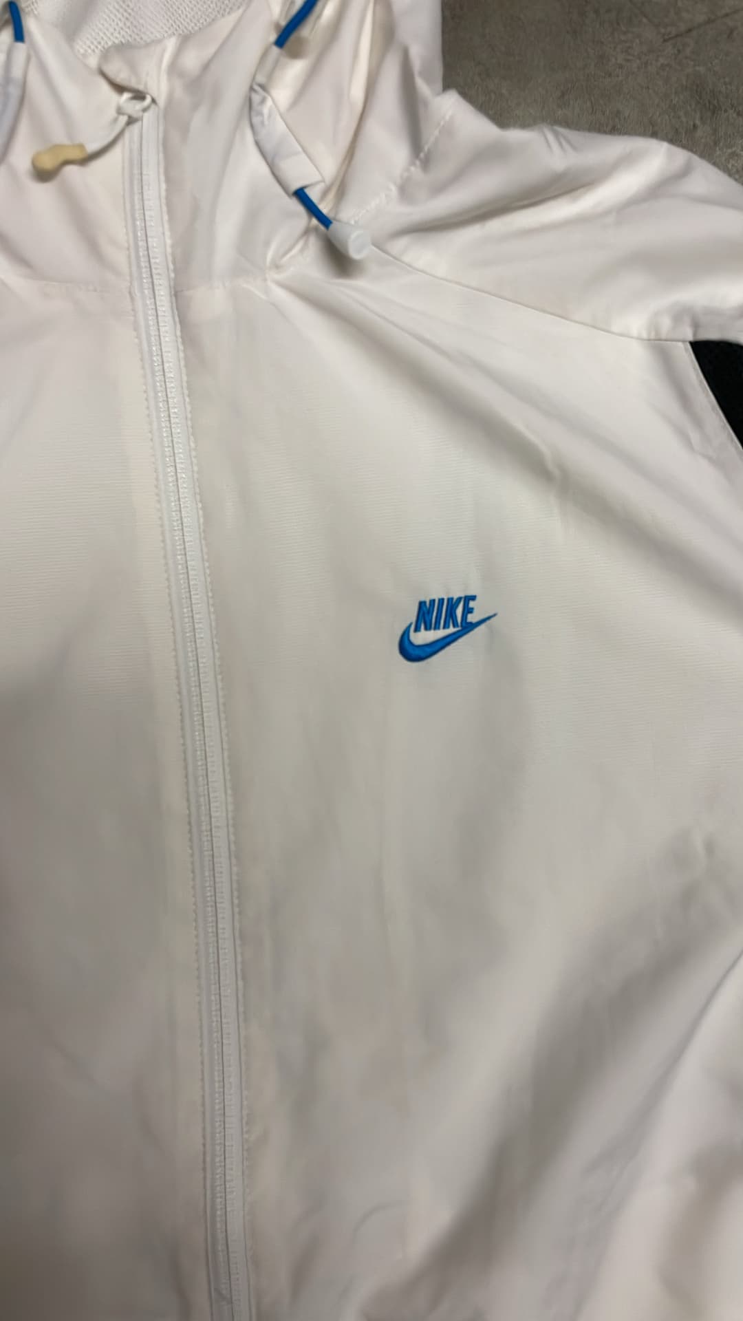 Nike Airmax LTD Windbreaker White — 4