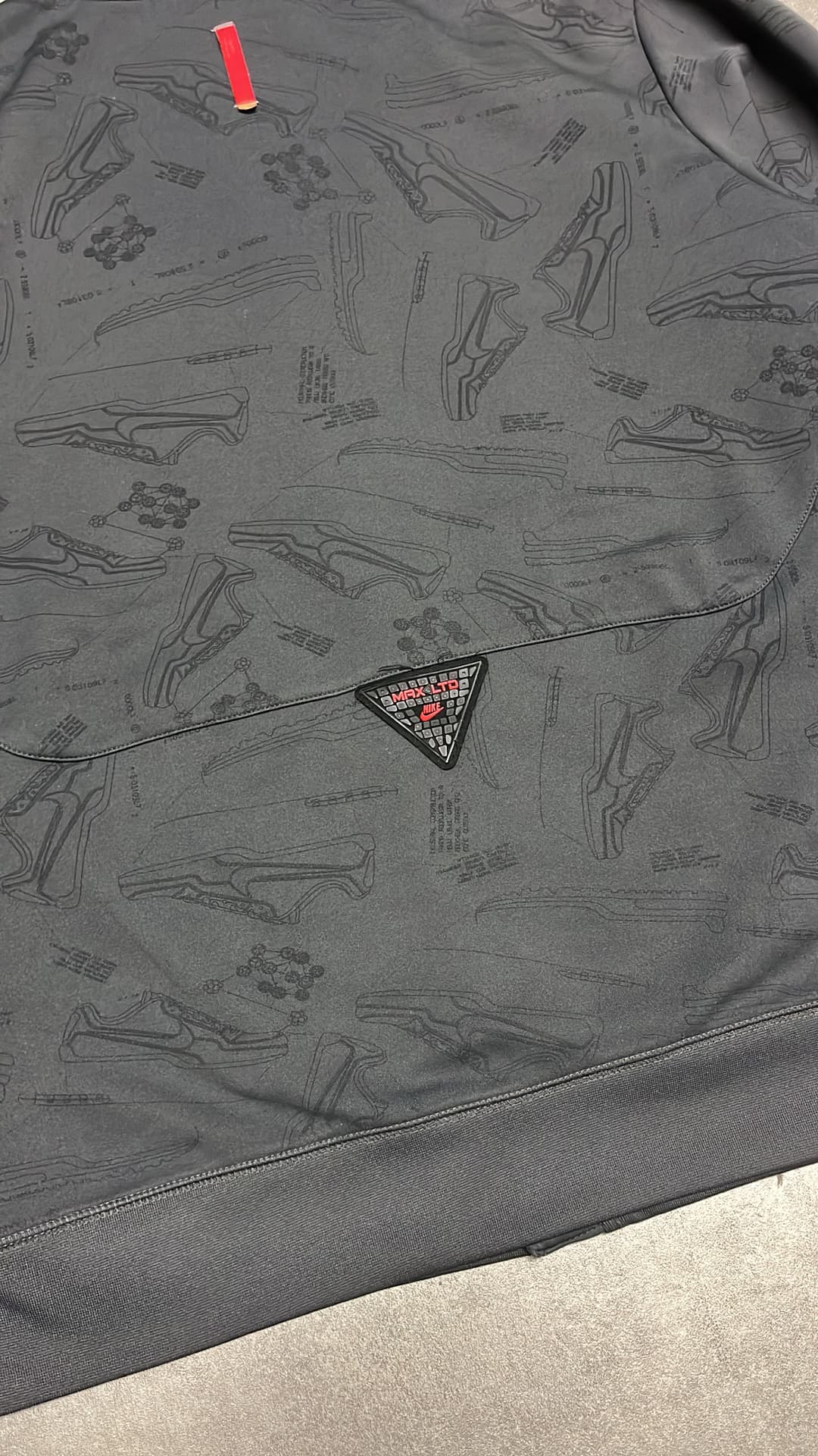 Nike Airmax LTD Zip-Up Black — 7