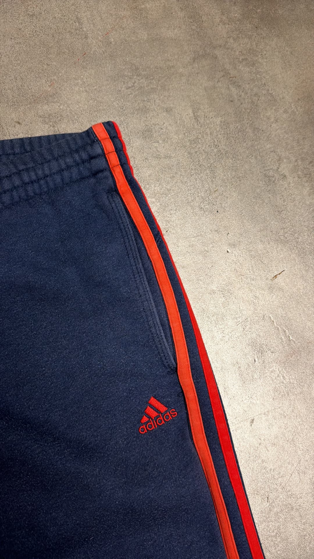 Adidas PE Jogger Navy — 3