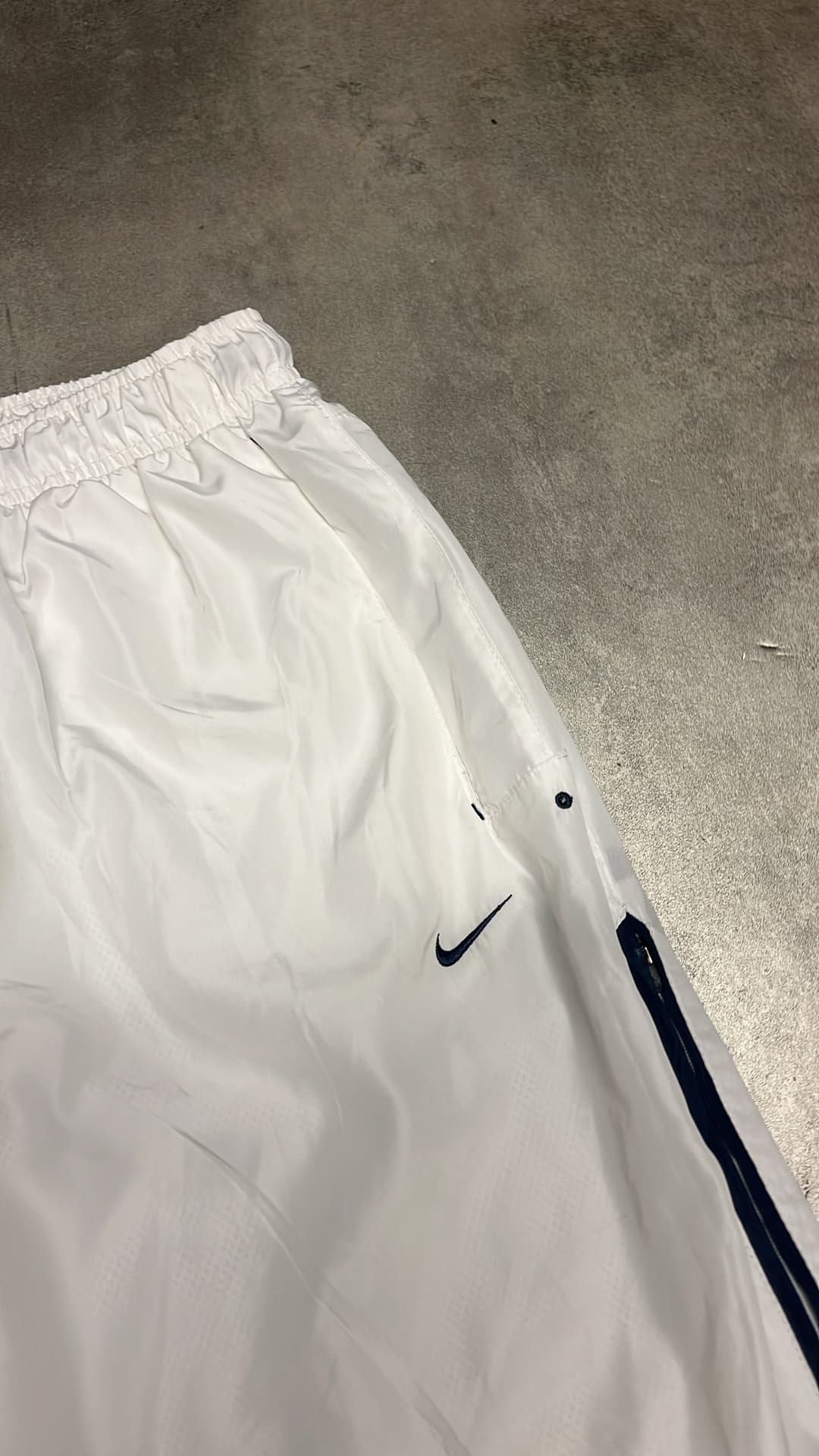 Nike Airmax 87 Shorts White — 4