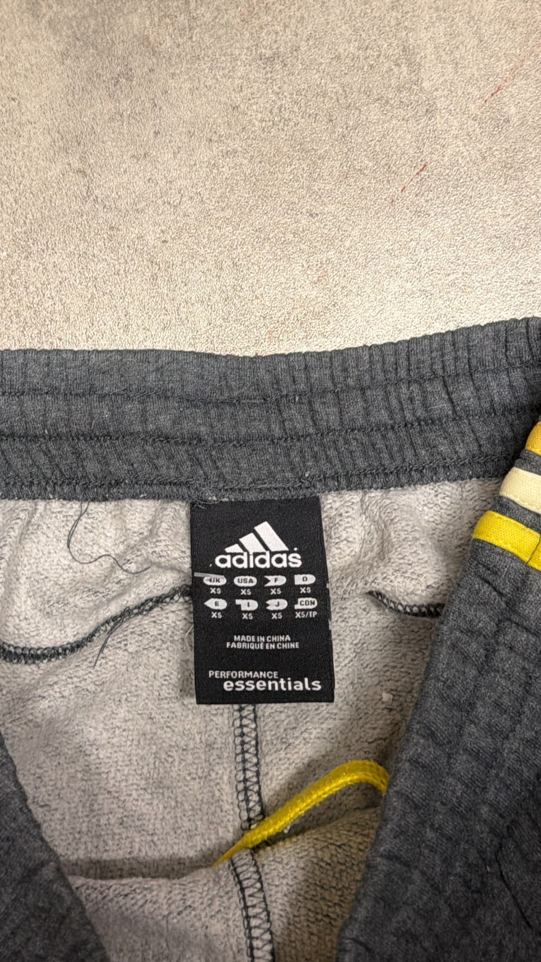 Adidas PE Jogger Grey/yellow — 4