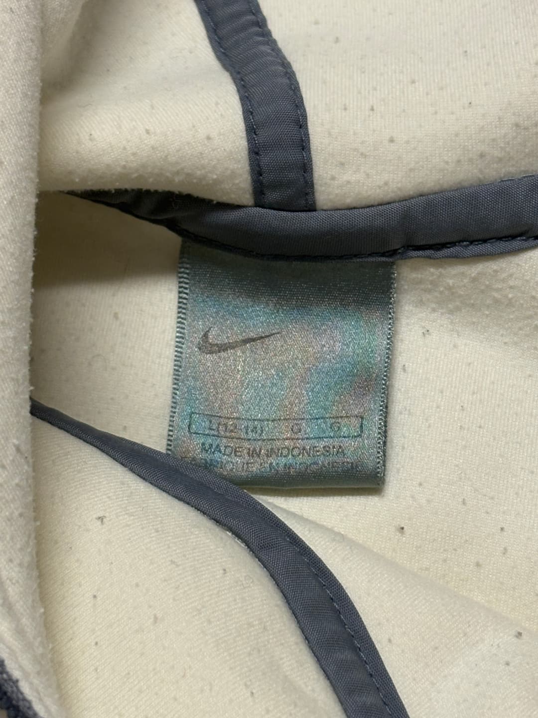Nike Polar Cream — 4