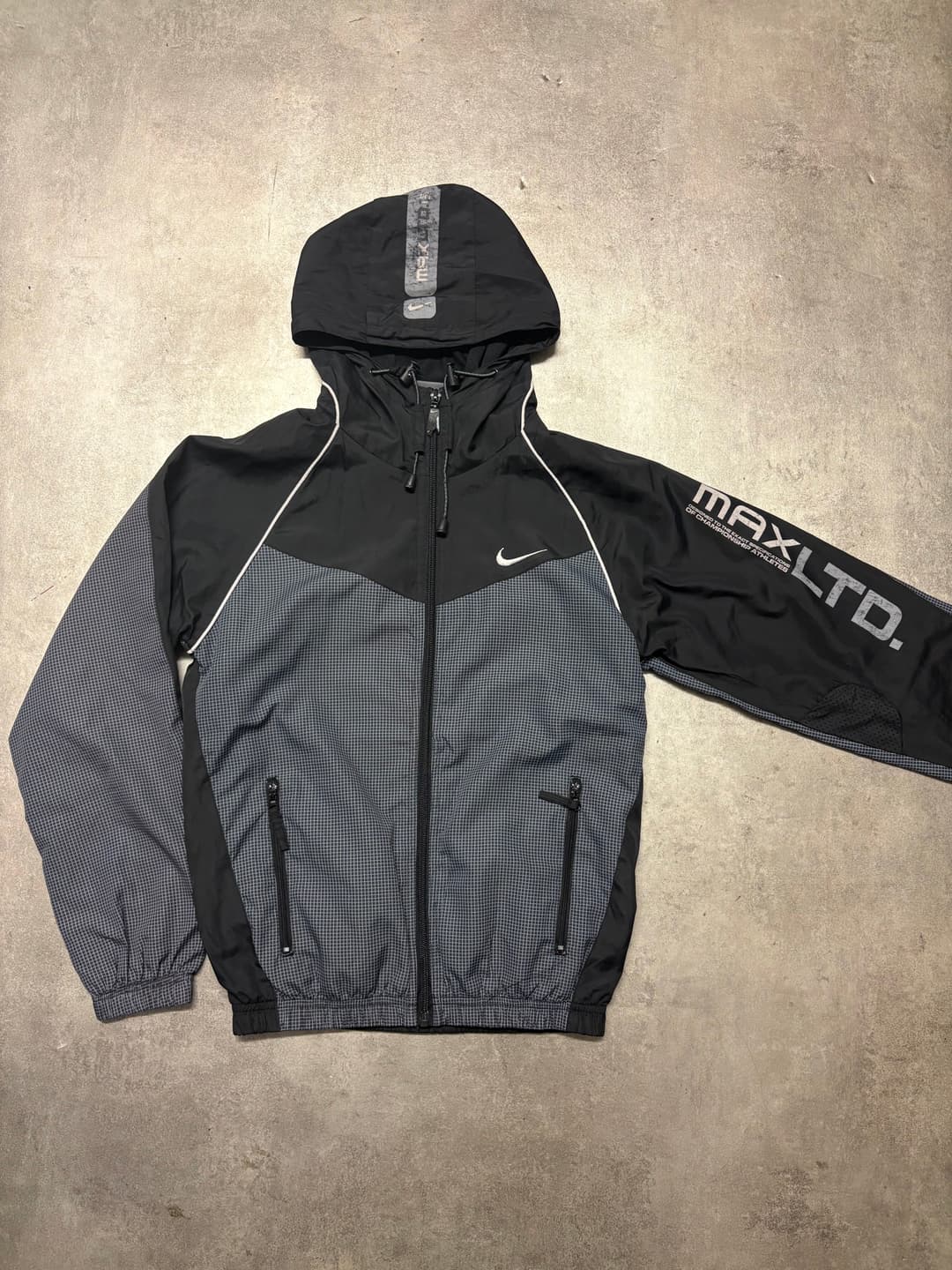 Nike Airmax LTD Zip-Up Black/Grey — 3