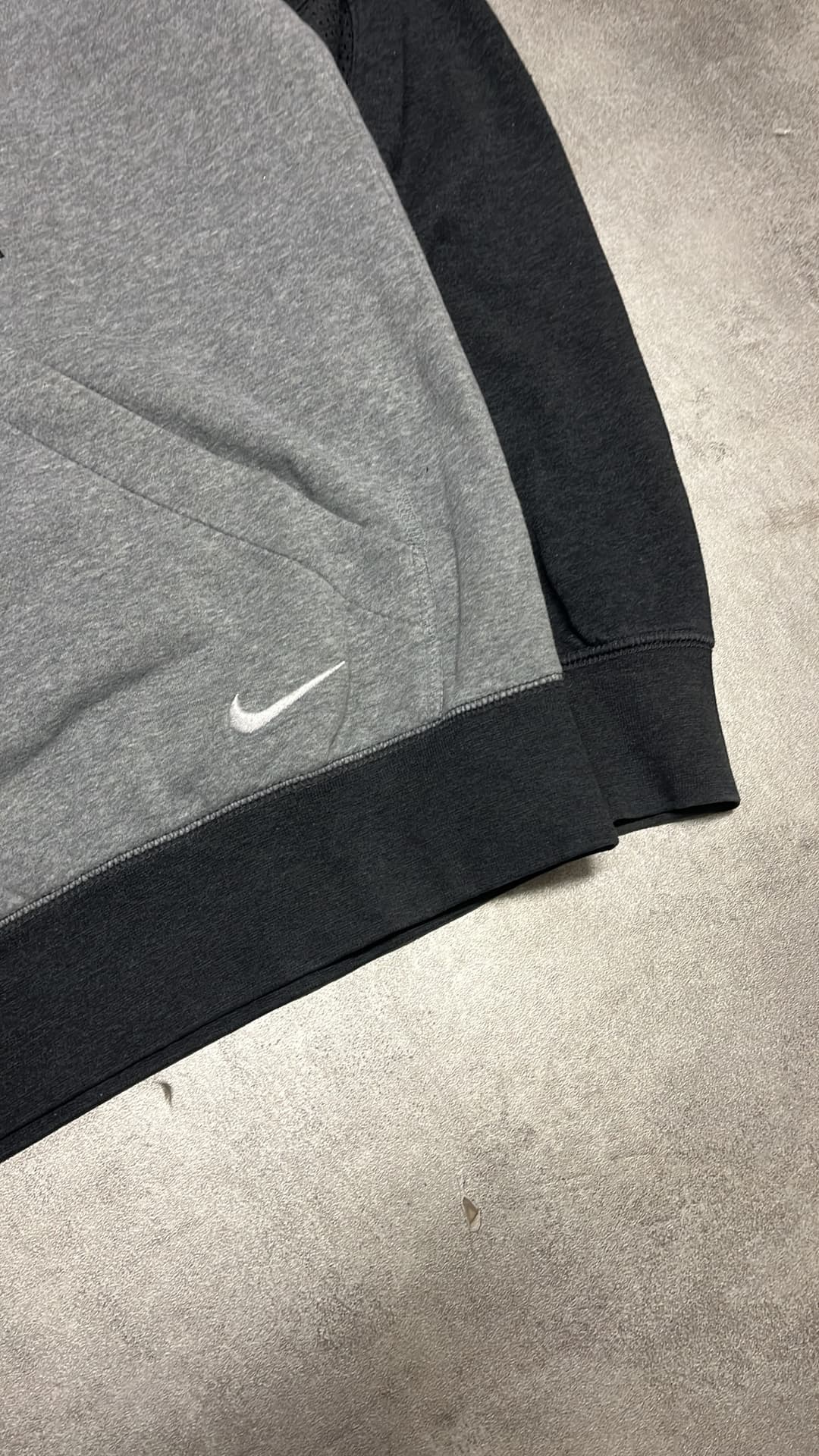 Nike Airmax Hoodie Grey/Black — 4