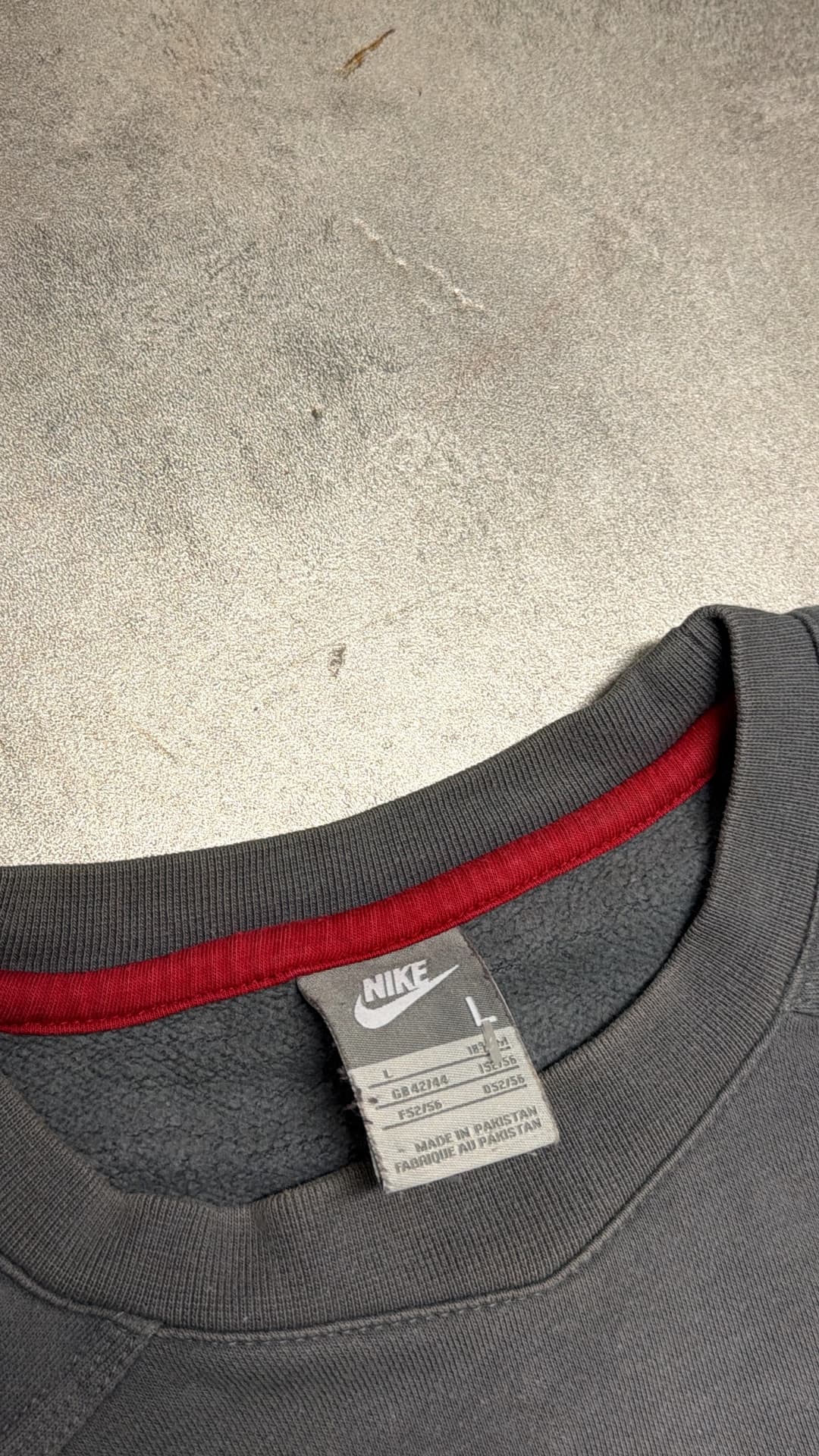 Nike Crowfeet Sweatshirt Grey/Black — 8