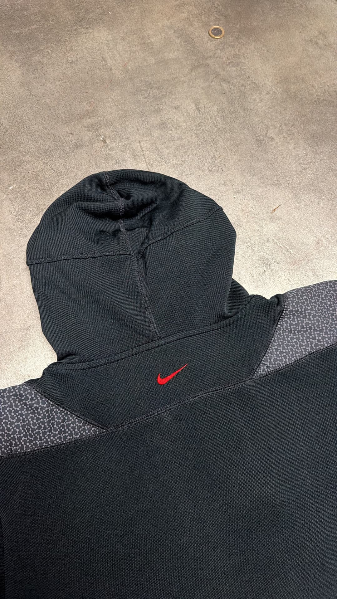 Nike Airmax 360 Zip-Up Black/Red — 7