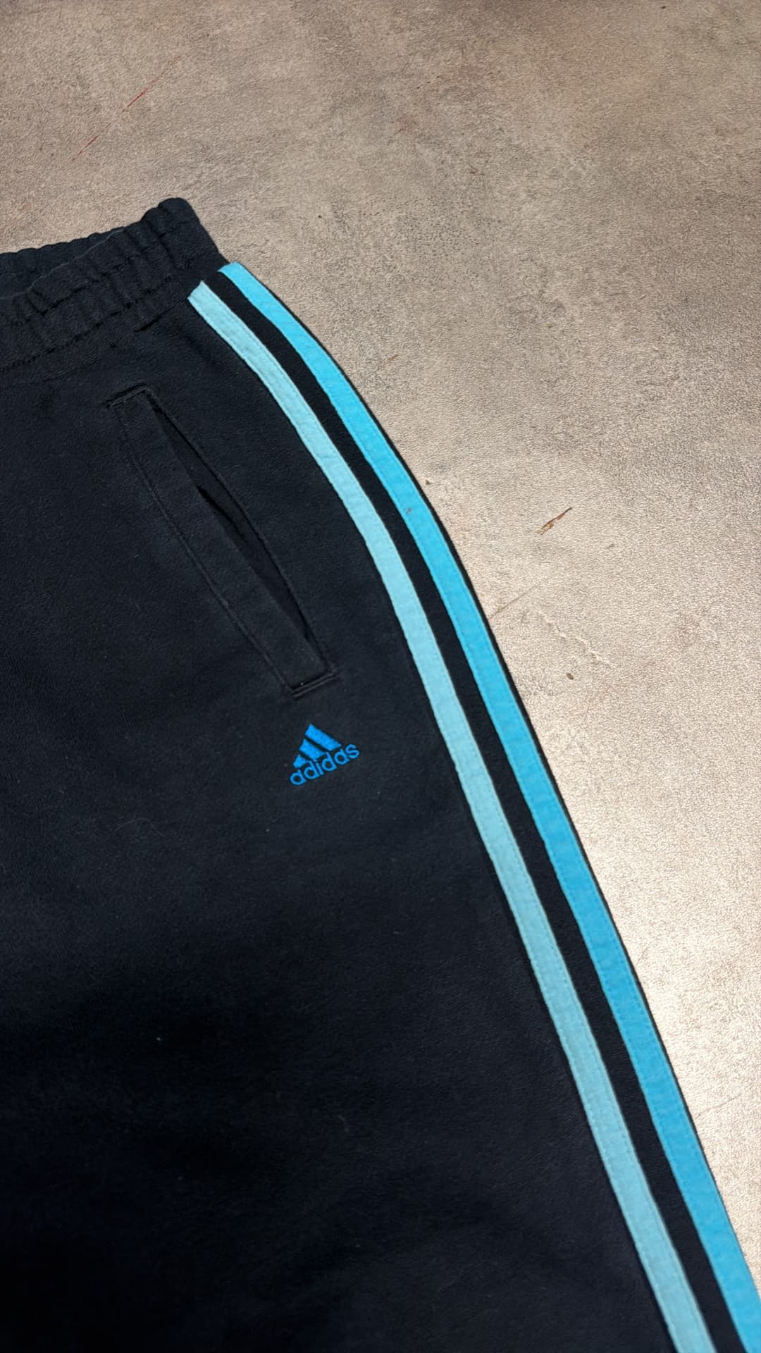 Nike PE Jogger Black — 3