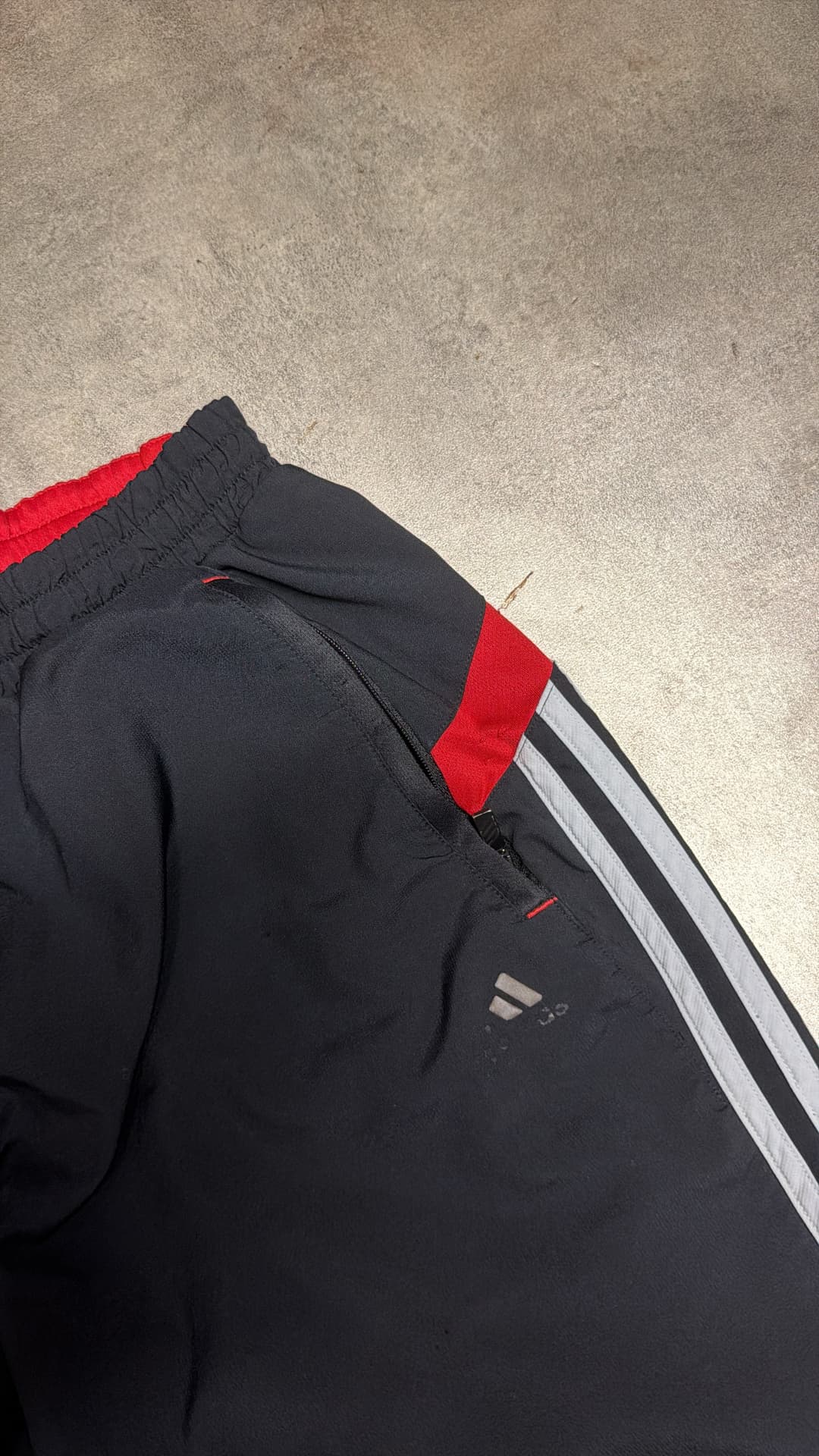 Adidas TS Jogger Grey — 4