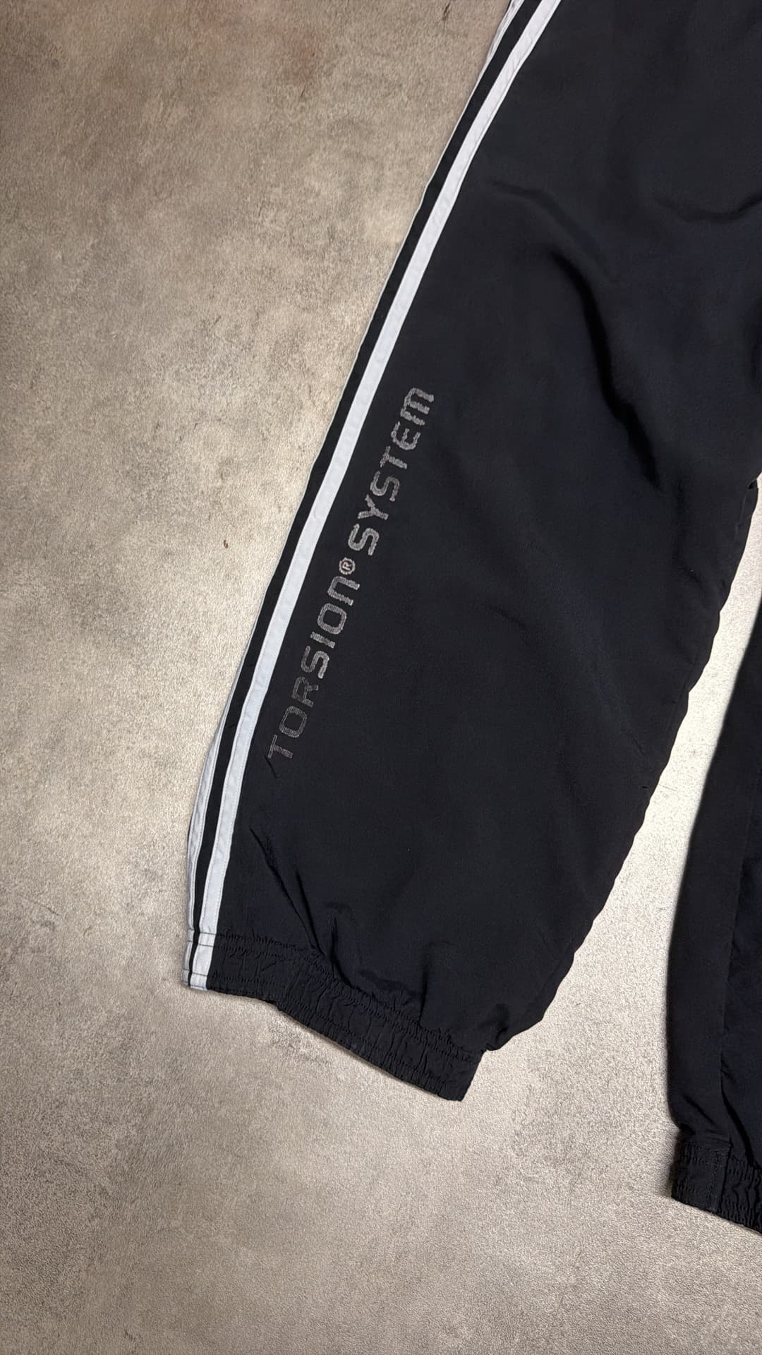 Adidas TS Jogger Grey — 3