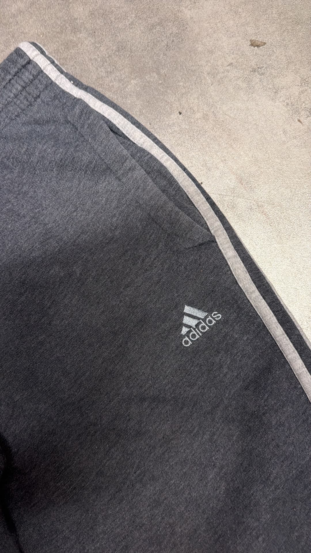 Adidas PE Jogger Grey/White — 3