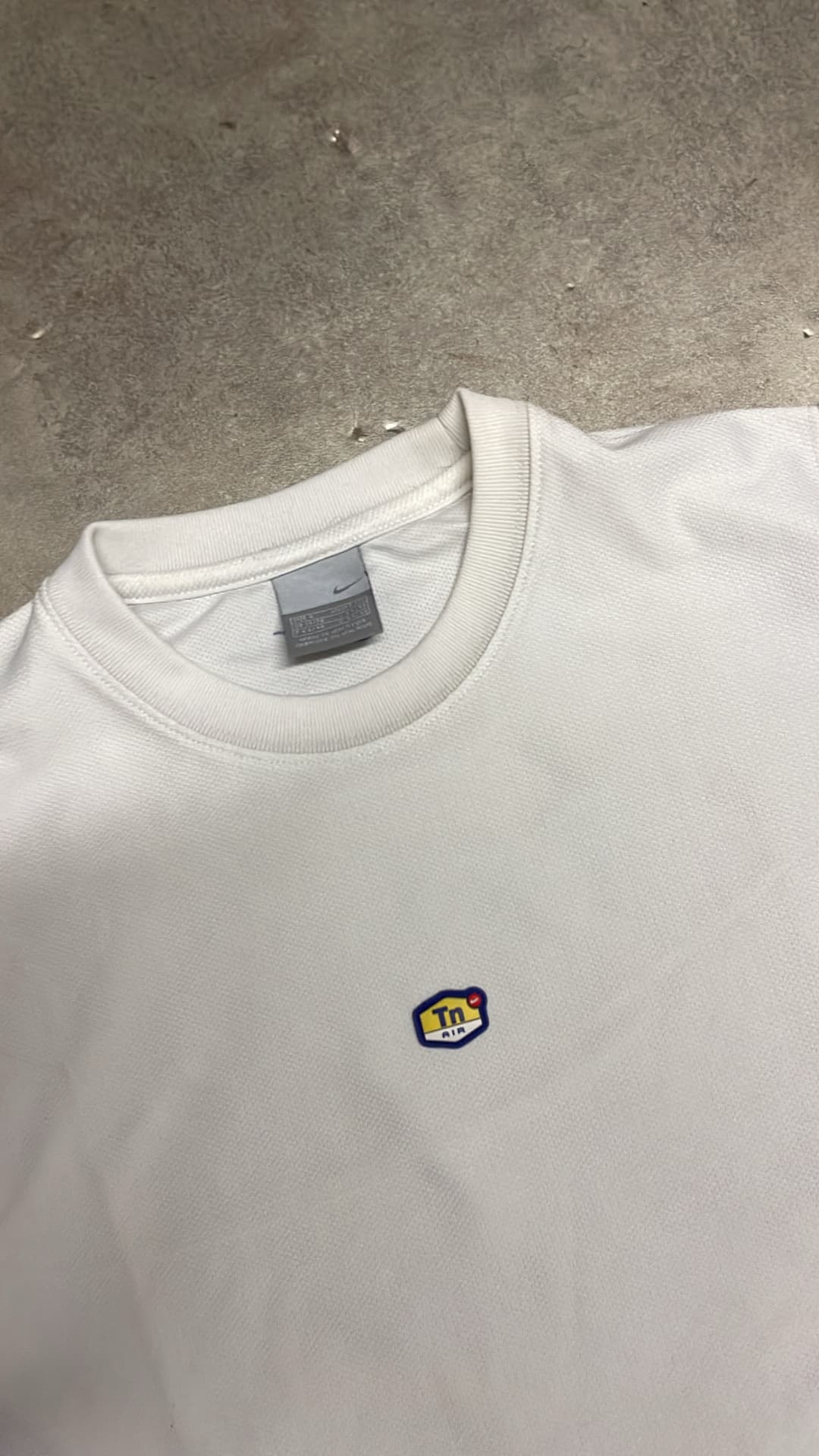 Nike TN-Tshirt Soundwave — 3