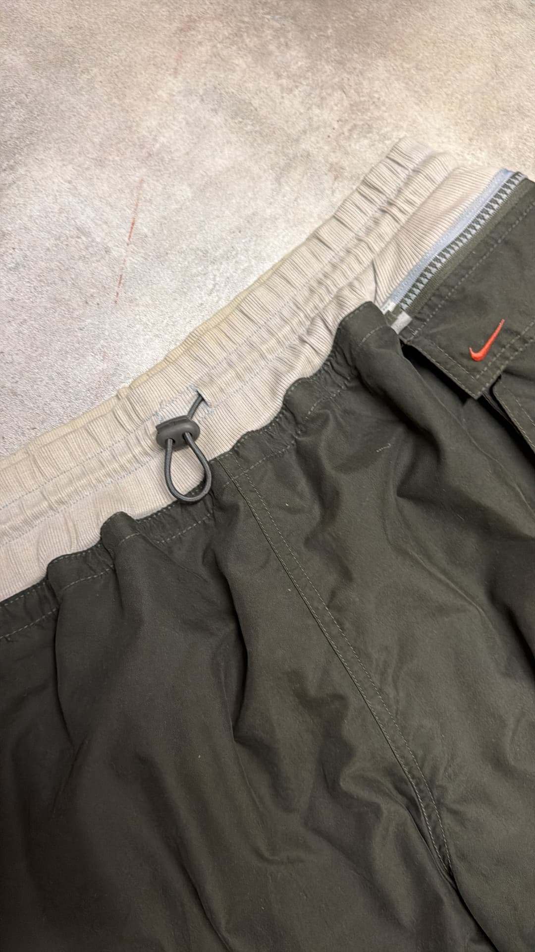 Nike B2 Shorts Olive — 4