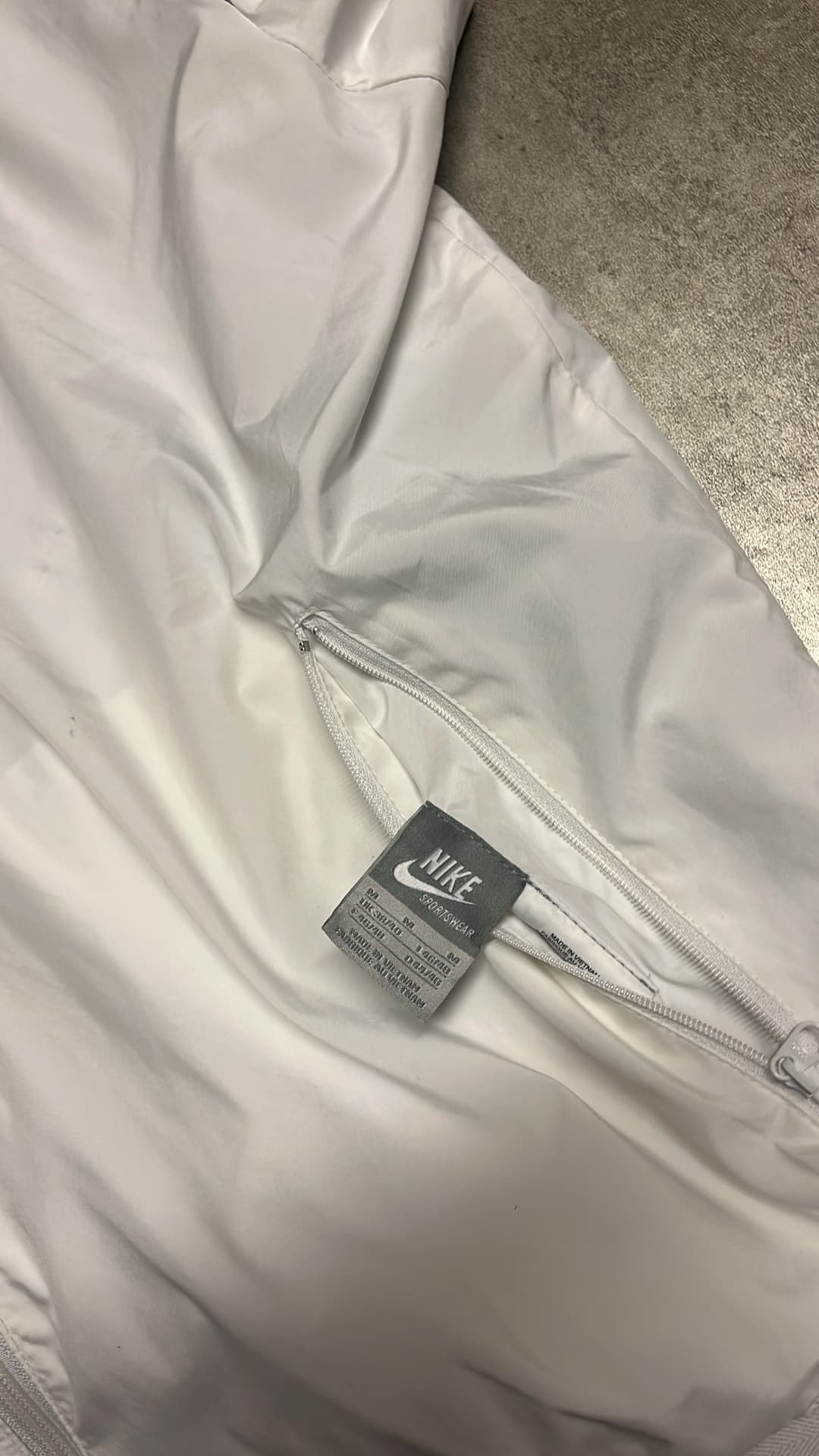Nike Tn Windbreaker White/Grey — 9