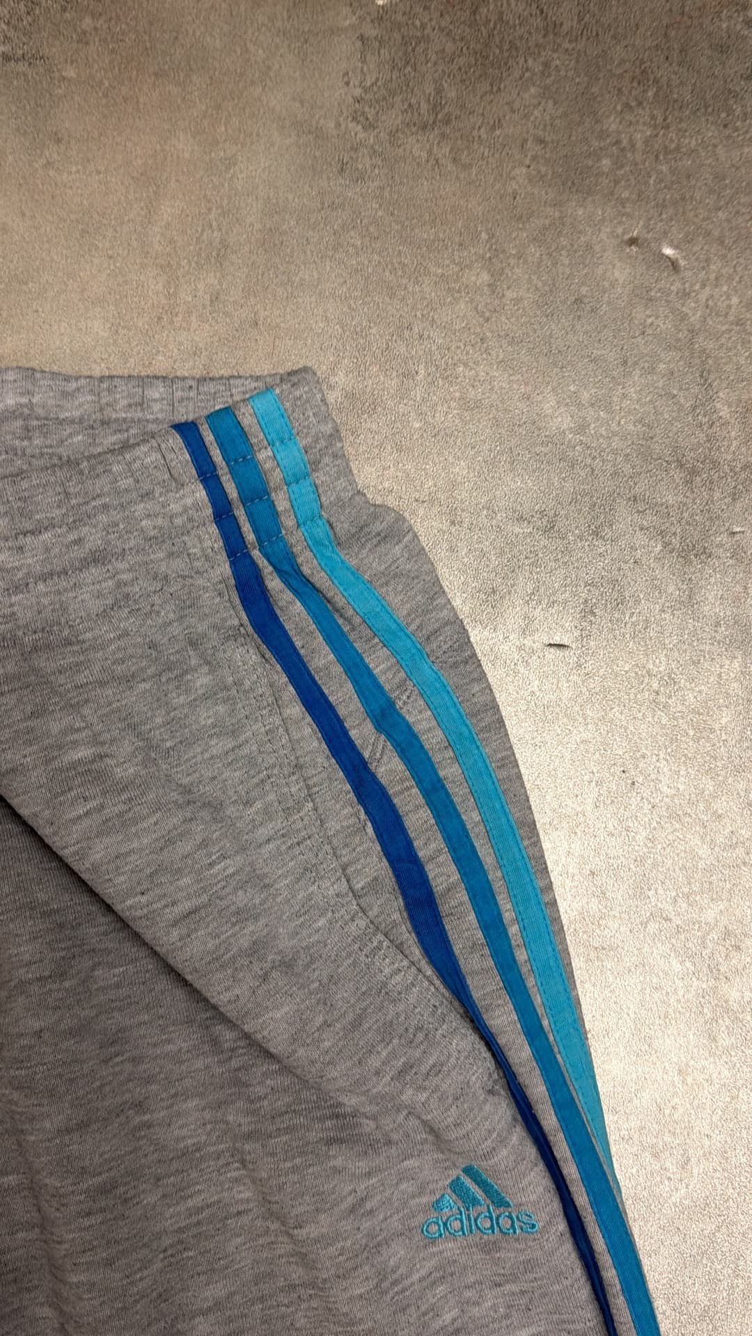Adidas P-E Jogger Grey/Blue — 4