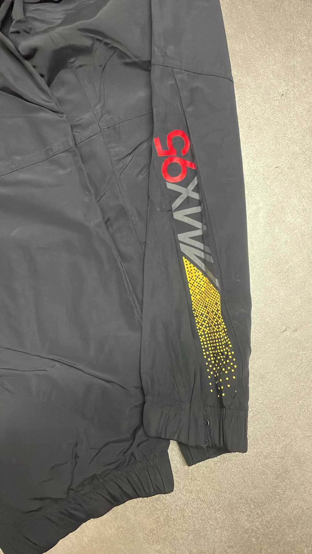 Nike Airmax 95 Trackpants Black — 4