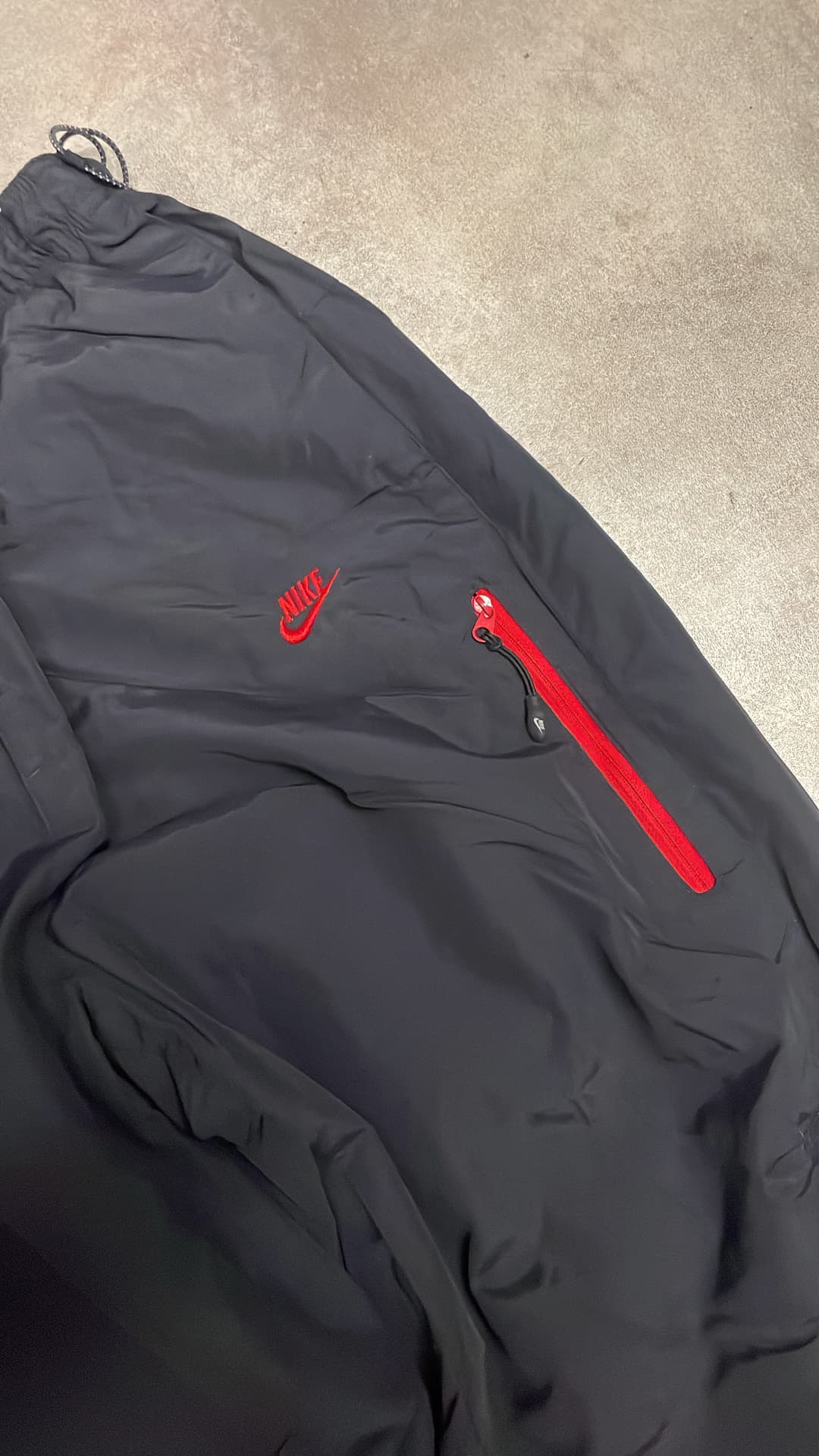 Nike Airmax 95 Trackpants Black — 3