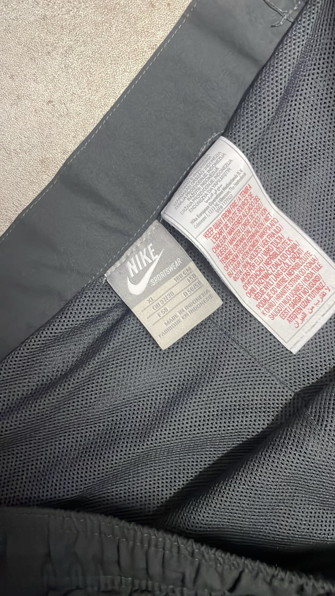 Nike Air Trackpants Grey — 5