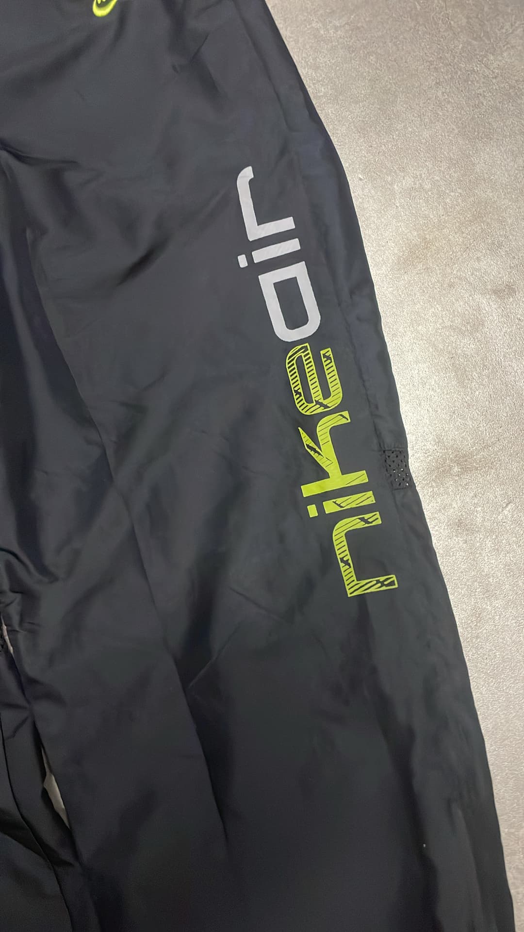 Nike Air Trackpants Black — 3