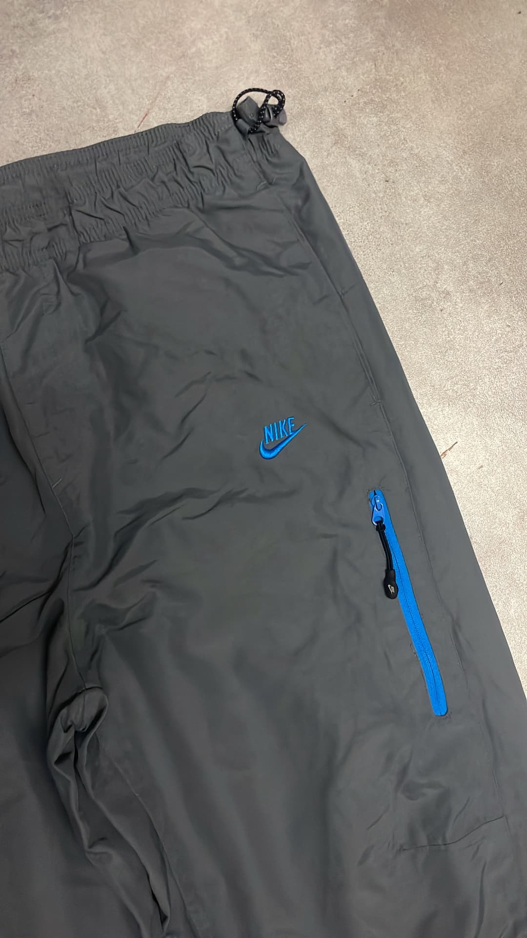 Nike Airmax 95 Trackpants Grey — 3