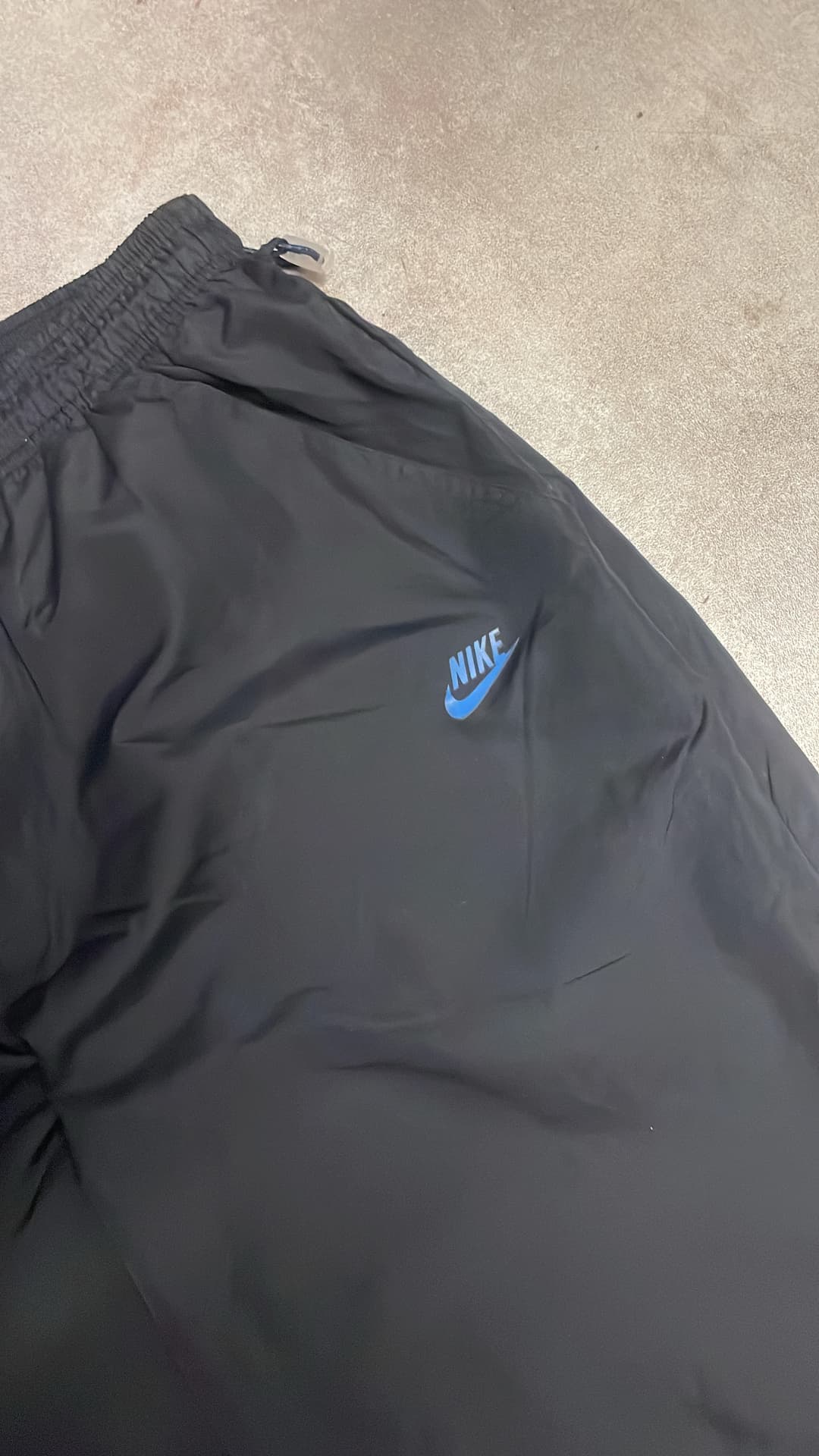 Nike Air Trackpants Black — 3