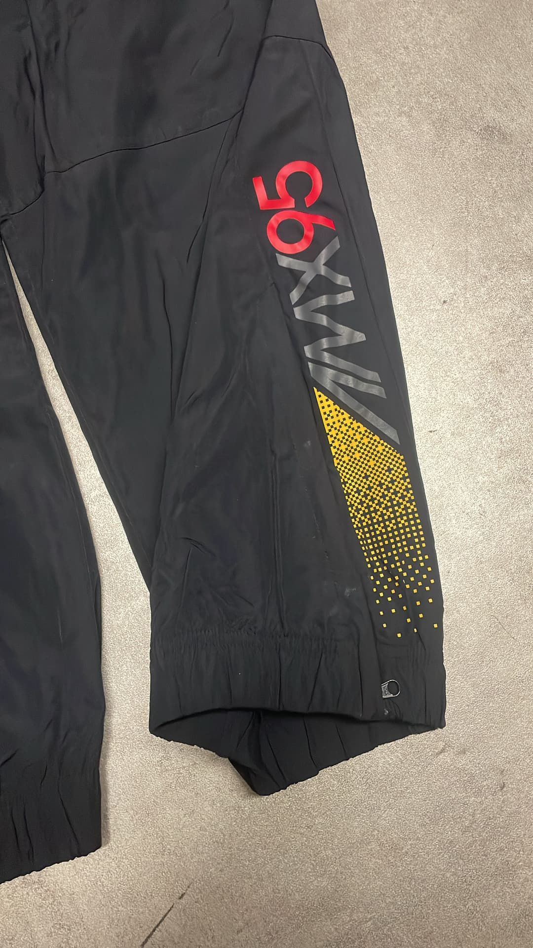 Nike Airmax 95 Trackpants Black — 3