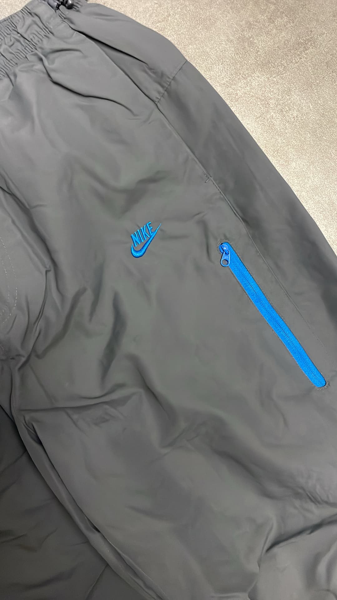 Nike Airmax 95 Trackpants Grey — 4