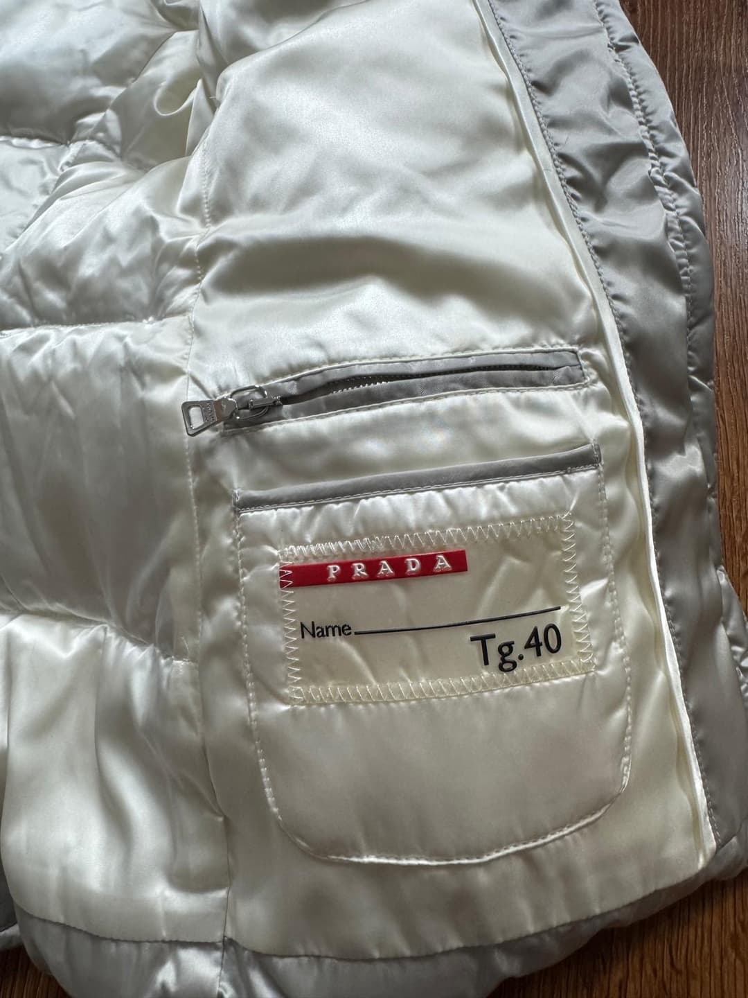 Prada Basic Puffer Beige — 4