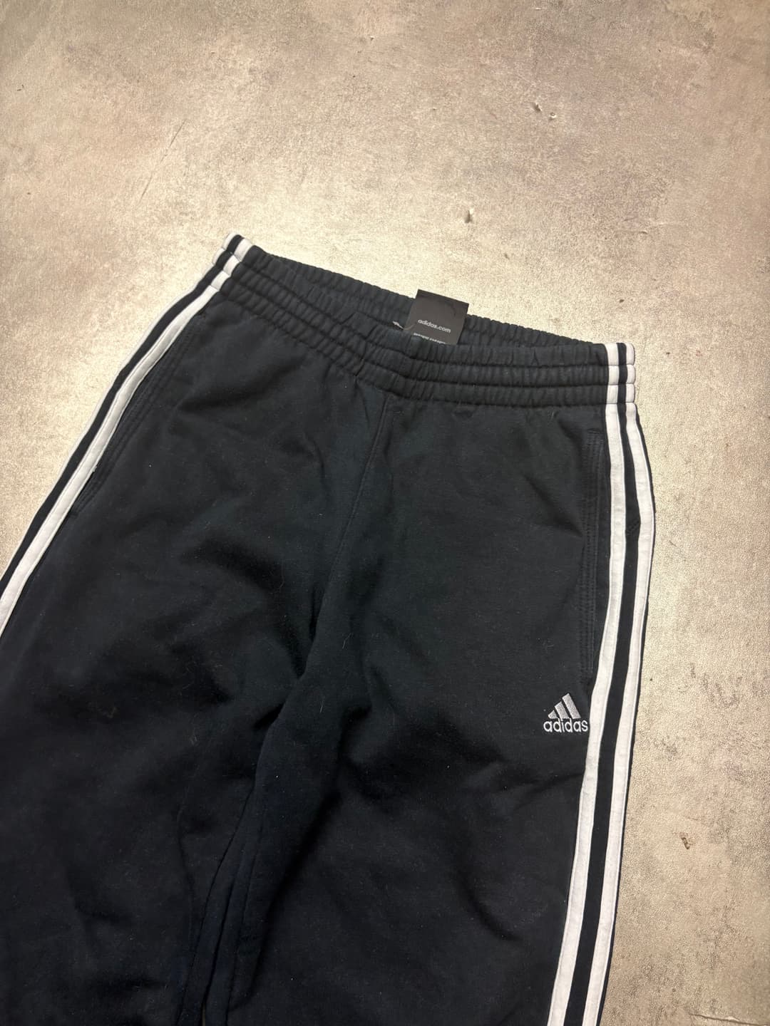 Adidas P-E Jogger Black/White — 2