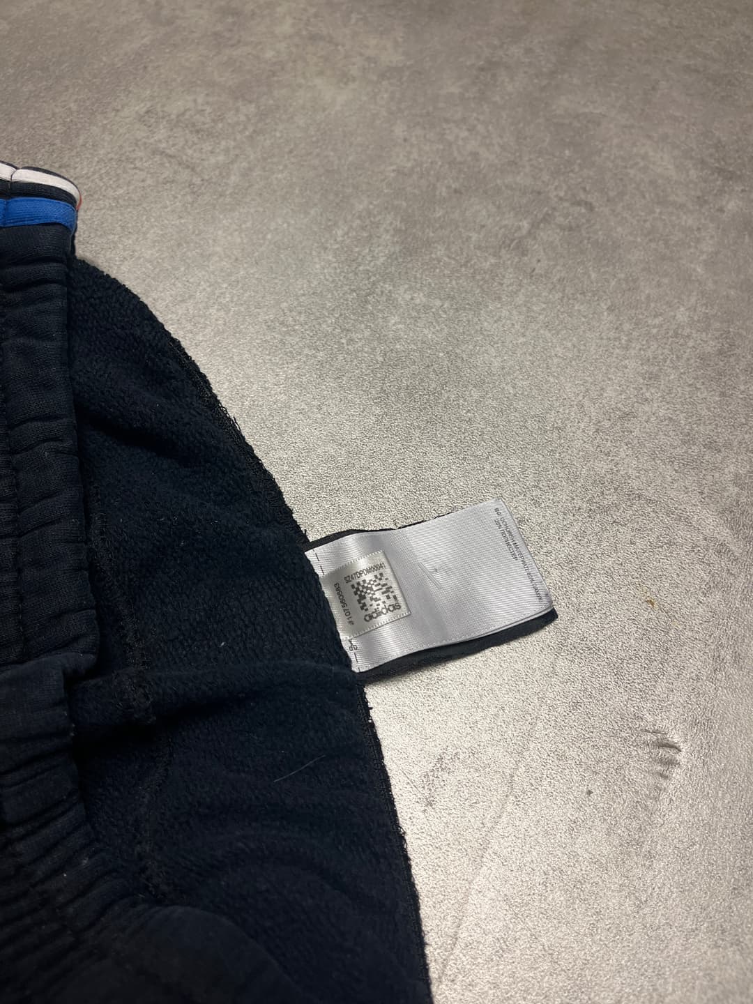 Adidas PE Jogger Black/Blue — 5