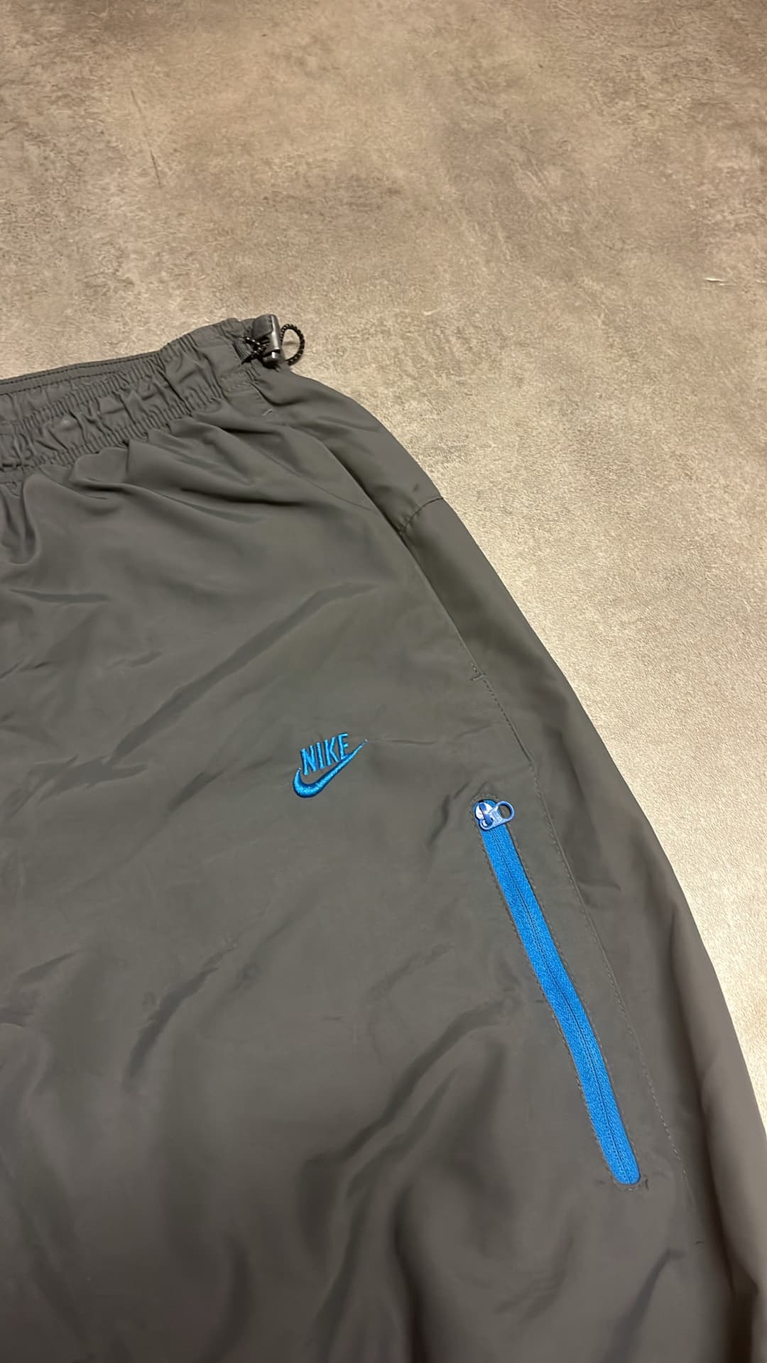Nike Airmax 95 Trackpants Grey — 4