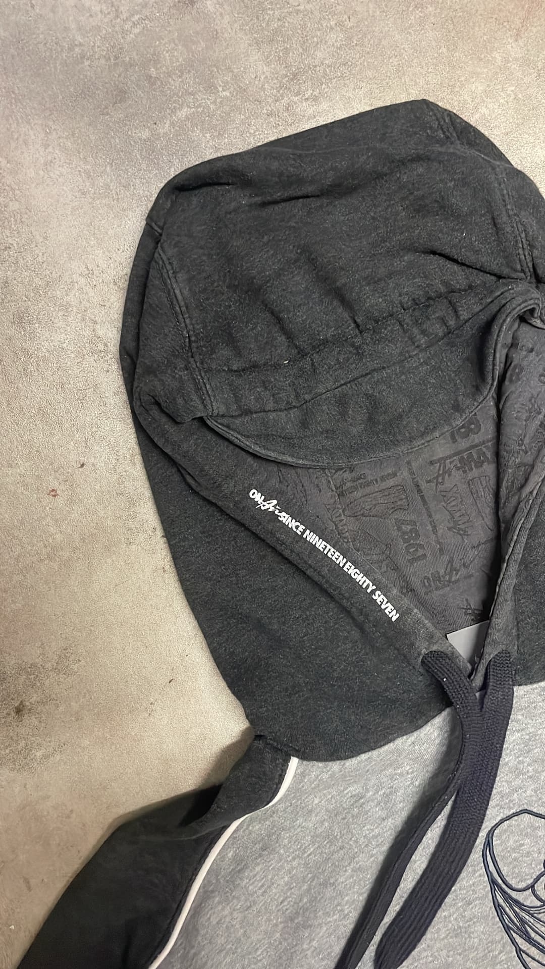 Nike Airmax Hoodie Grey/Black — 4