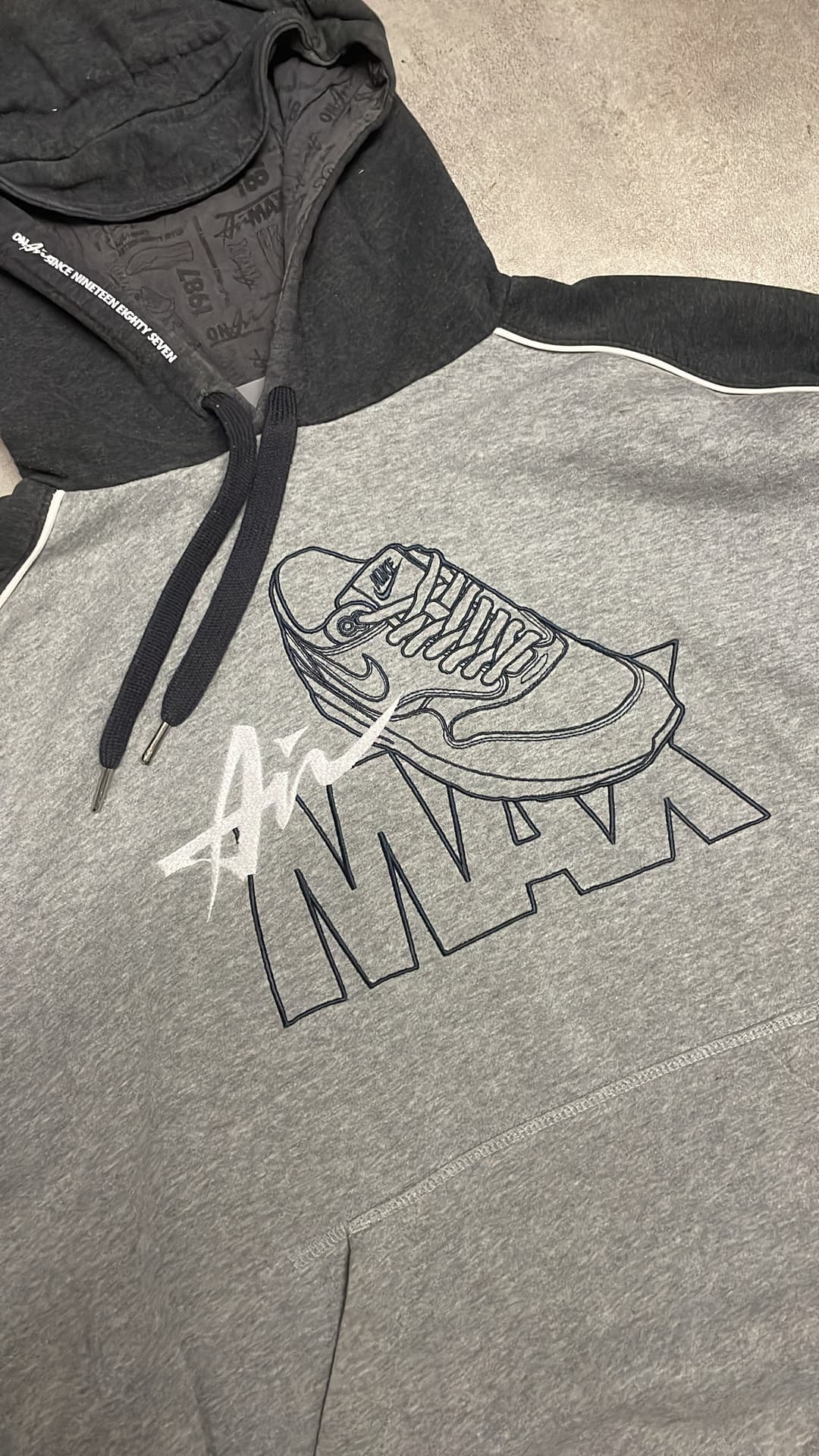 Nike Airmax Hoodie Grey/Black — 3