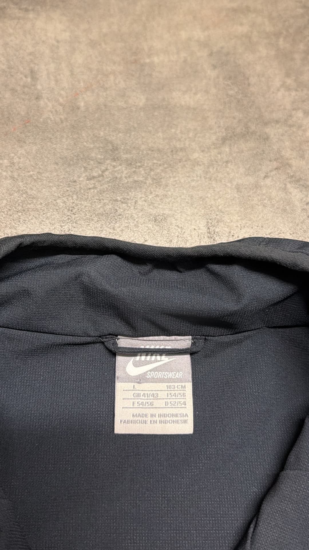 Nike Air Trackjacket Black — 8