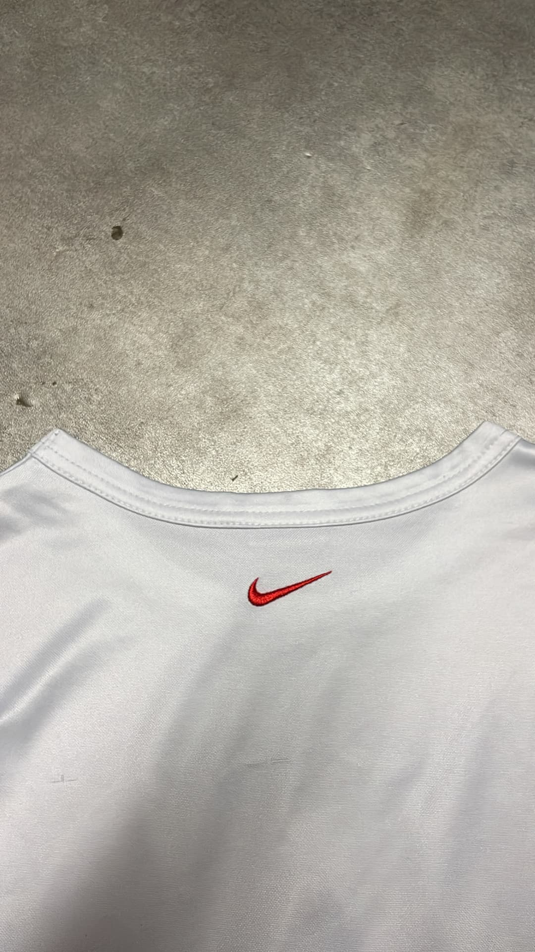 Nike Hex T-Shirt White/Red — 5