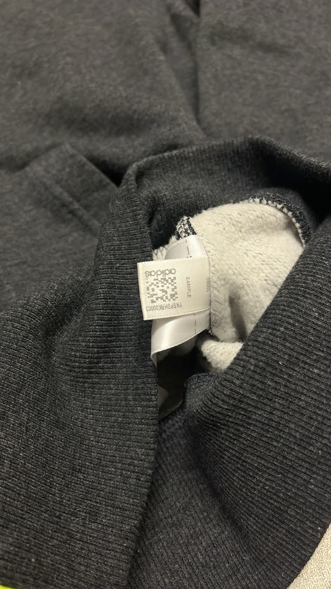 Adidas Essentials Hoodie Grey — 6