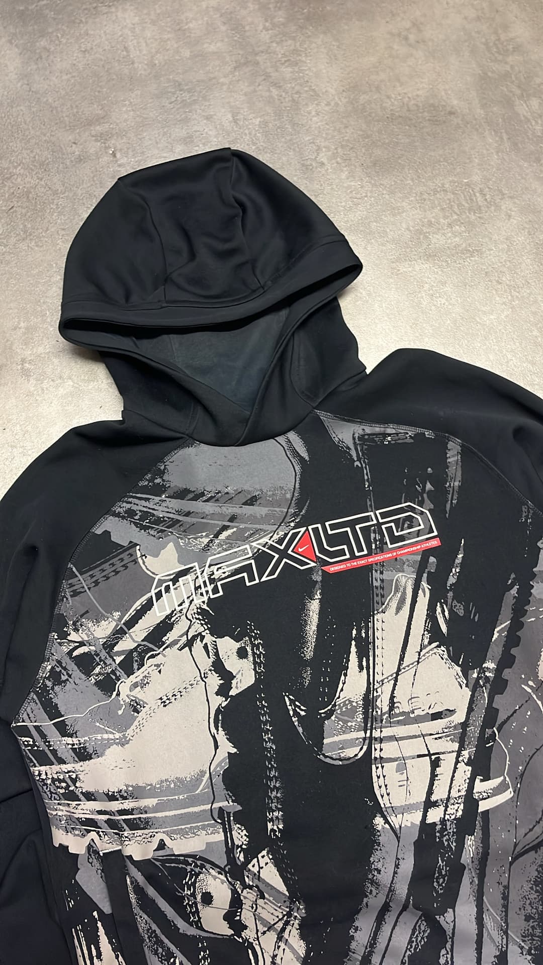 Nike Airmax LTD Hoodie Black — 3