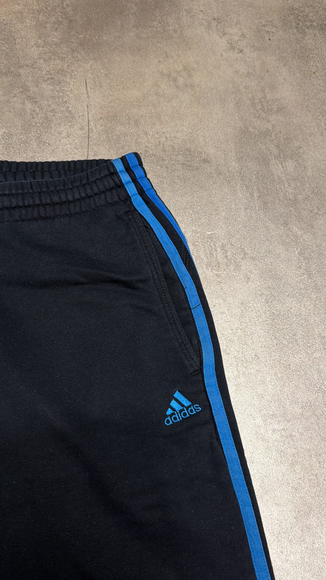 Adidas PE Jogger Black/Blue — 3