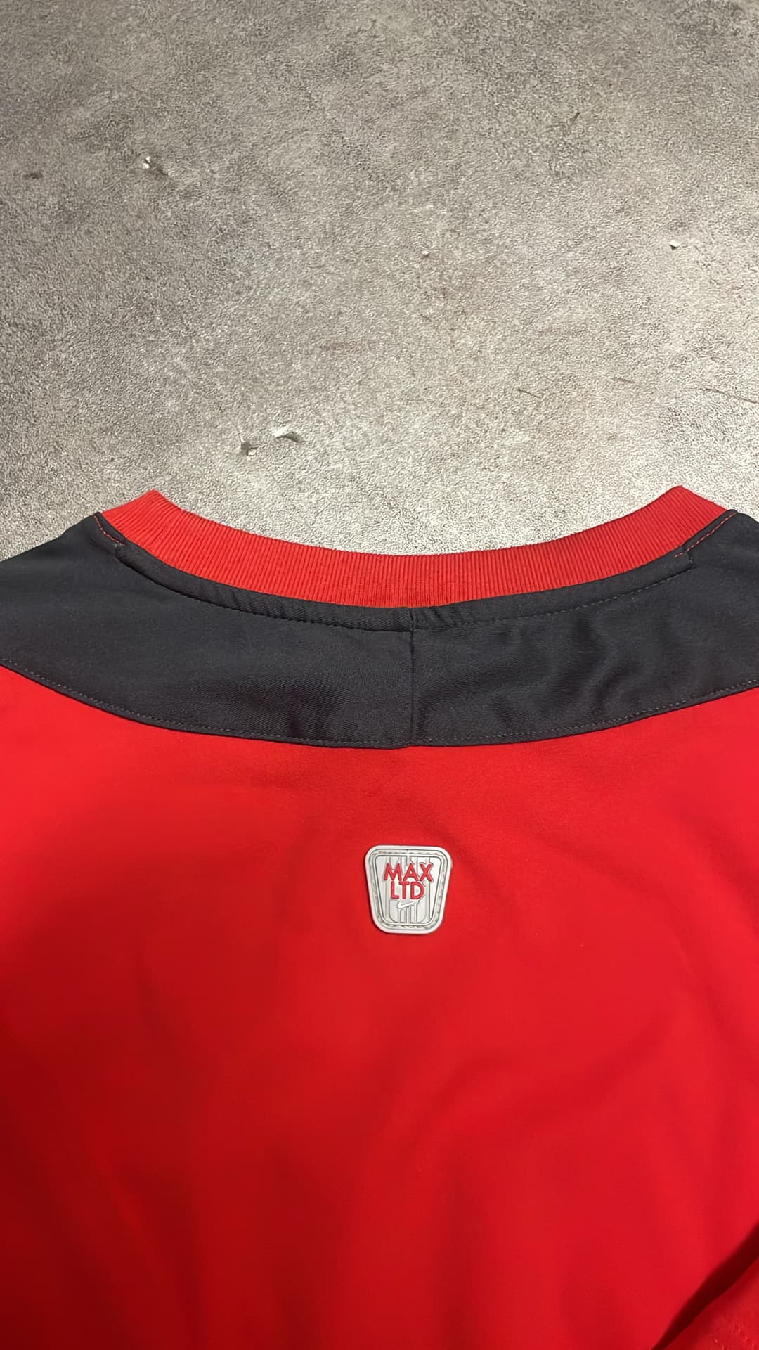 Nike Airmax LTD T-Shirt Red — 5