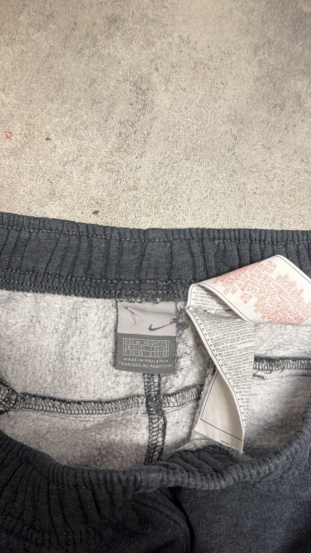 Nike AM Jogger Grey — 8