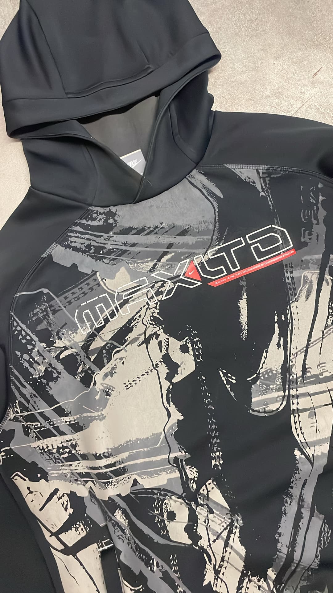 Nike Airmax LTD Hoodie Black — 3