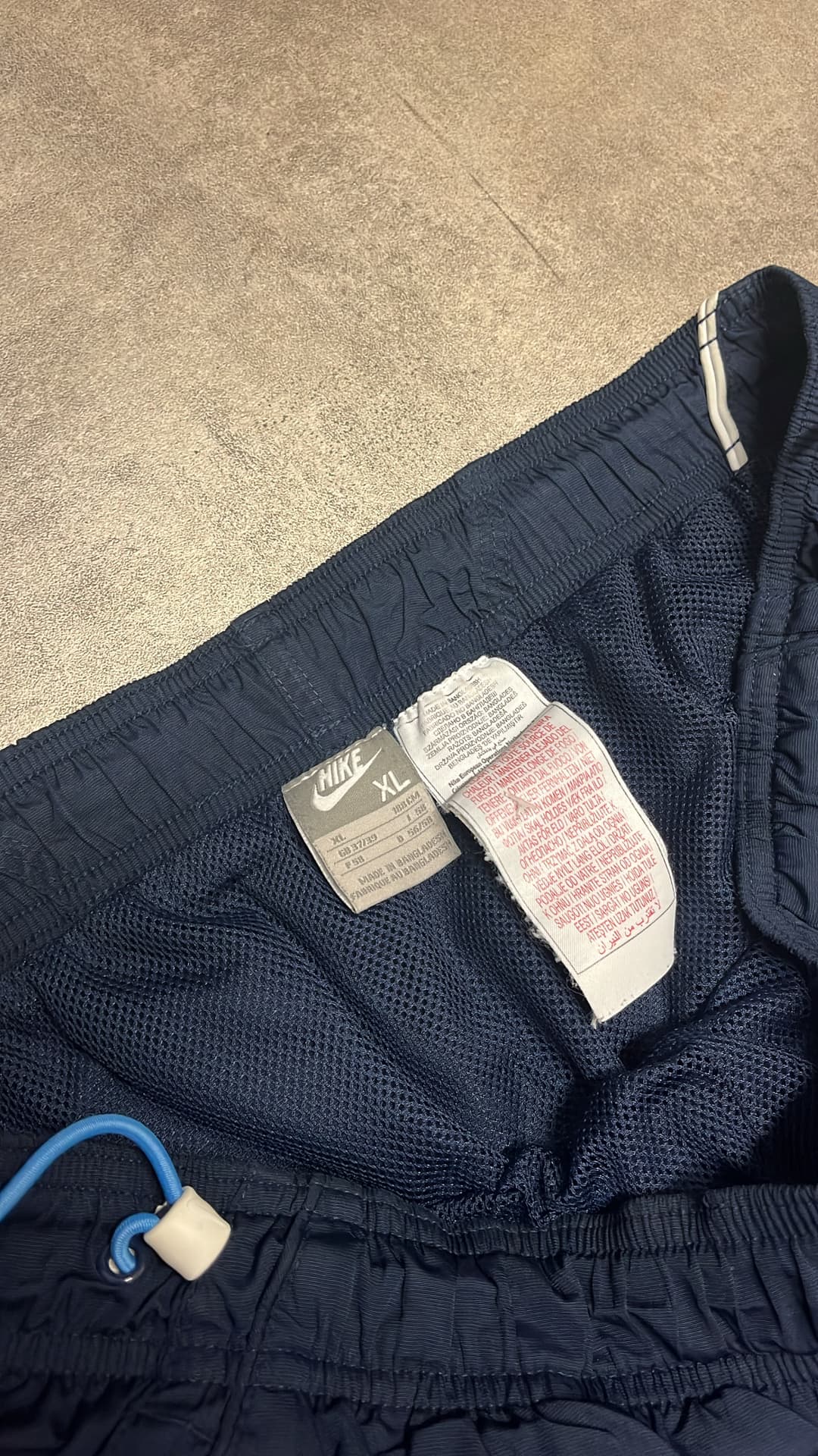 Nike Airmax LTD Shorts Navy — 4