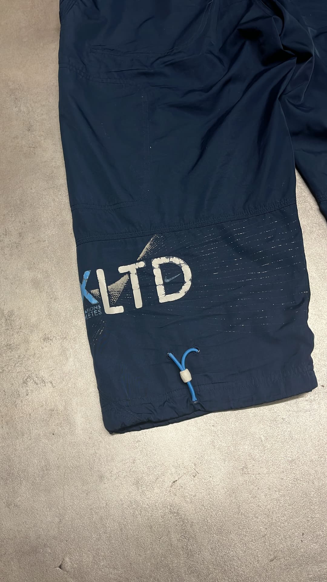 Nike Airmax LTD Shorts Navy — 6