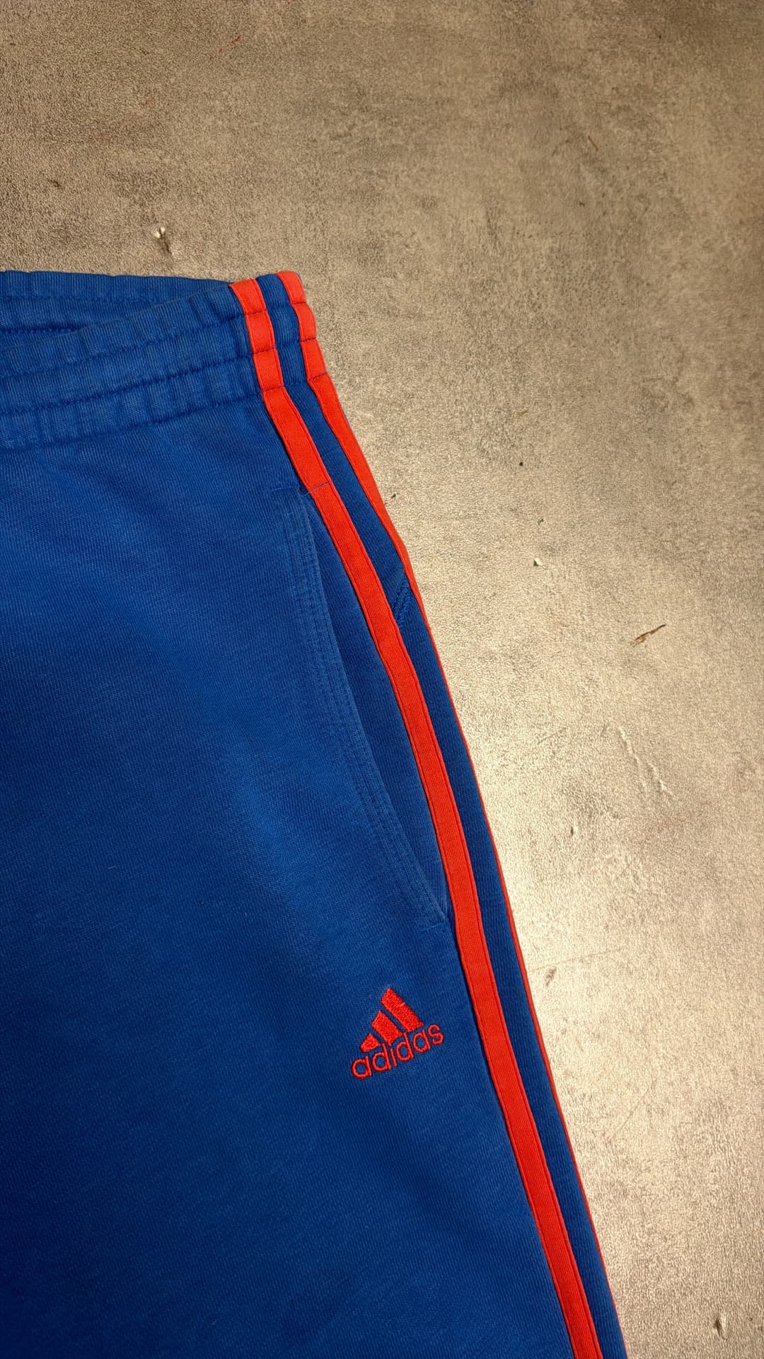 Adidas PE Jogger Navy/Red — 3