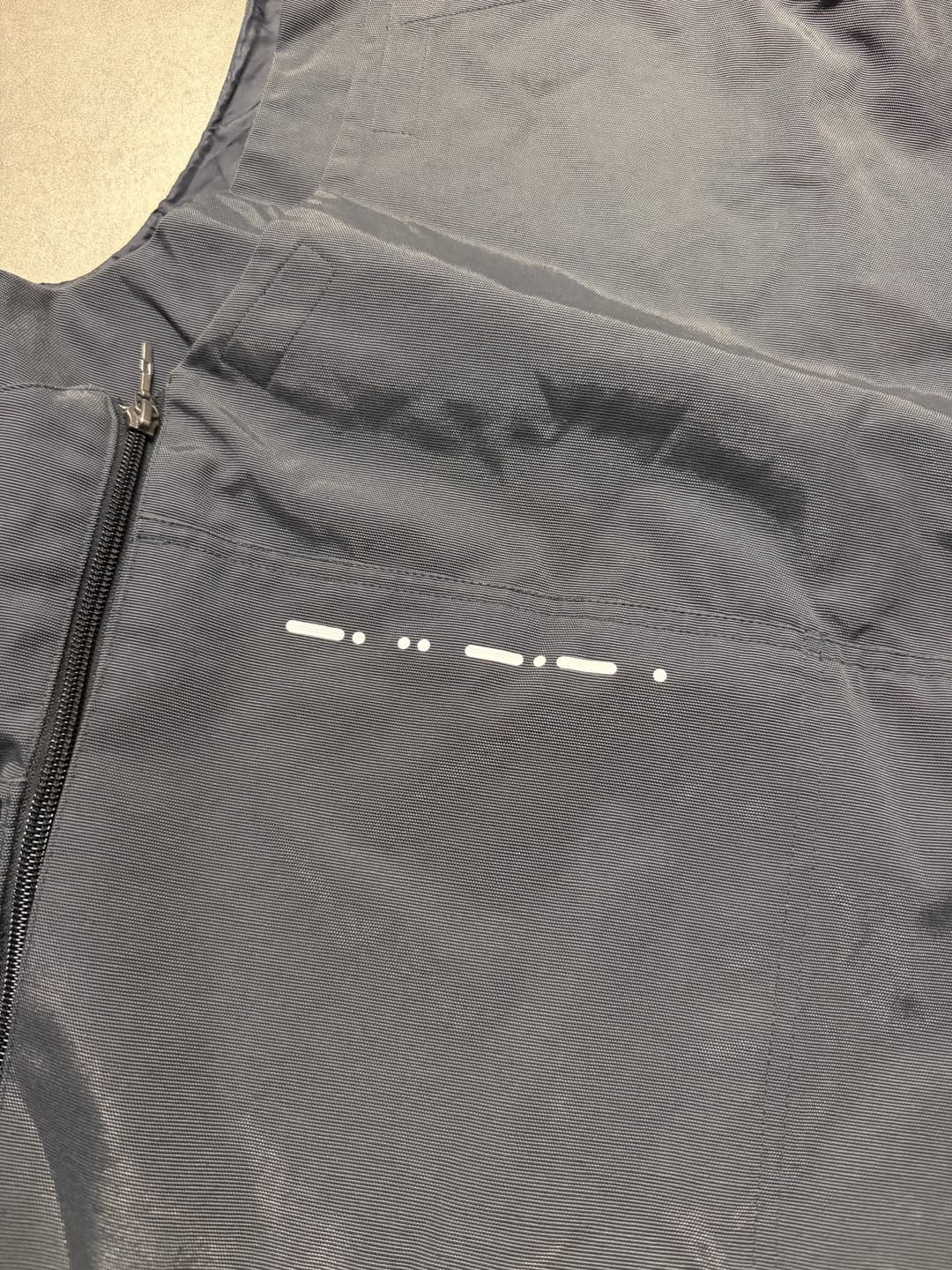 Nike M-C Vest Grey — 2